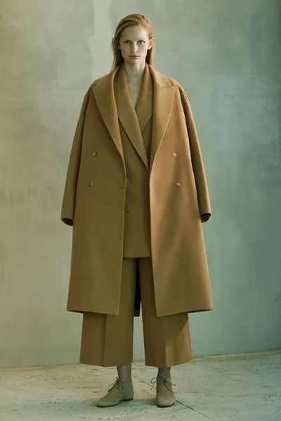 Look 15